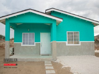 HELLSHIRE, St. Catherine, Jamaica - House for Sale